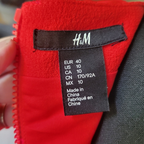 H&M Dress - Picture 7 of 7